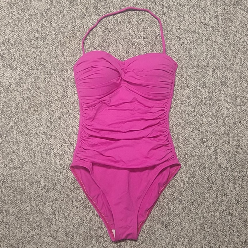 One piece swimsuit